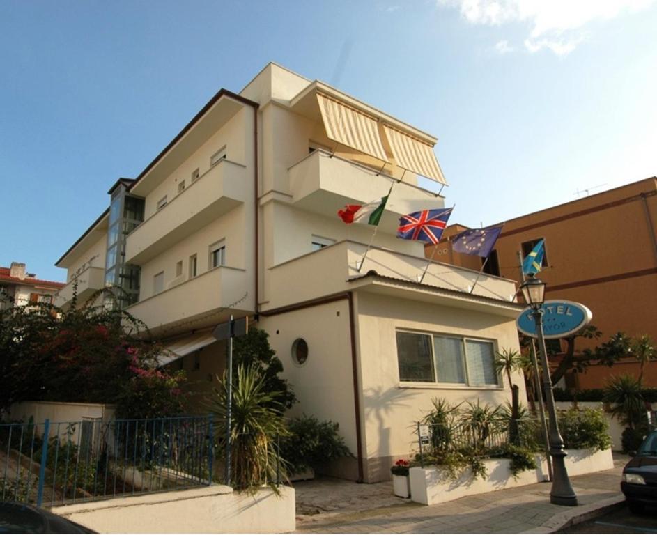 Hotel Mayor Sperlonga Exterior photo